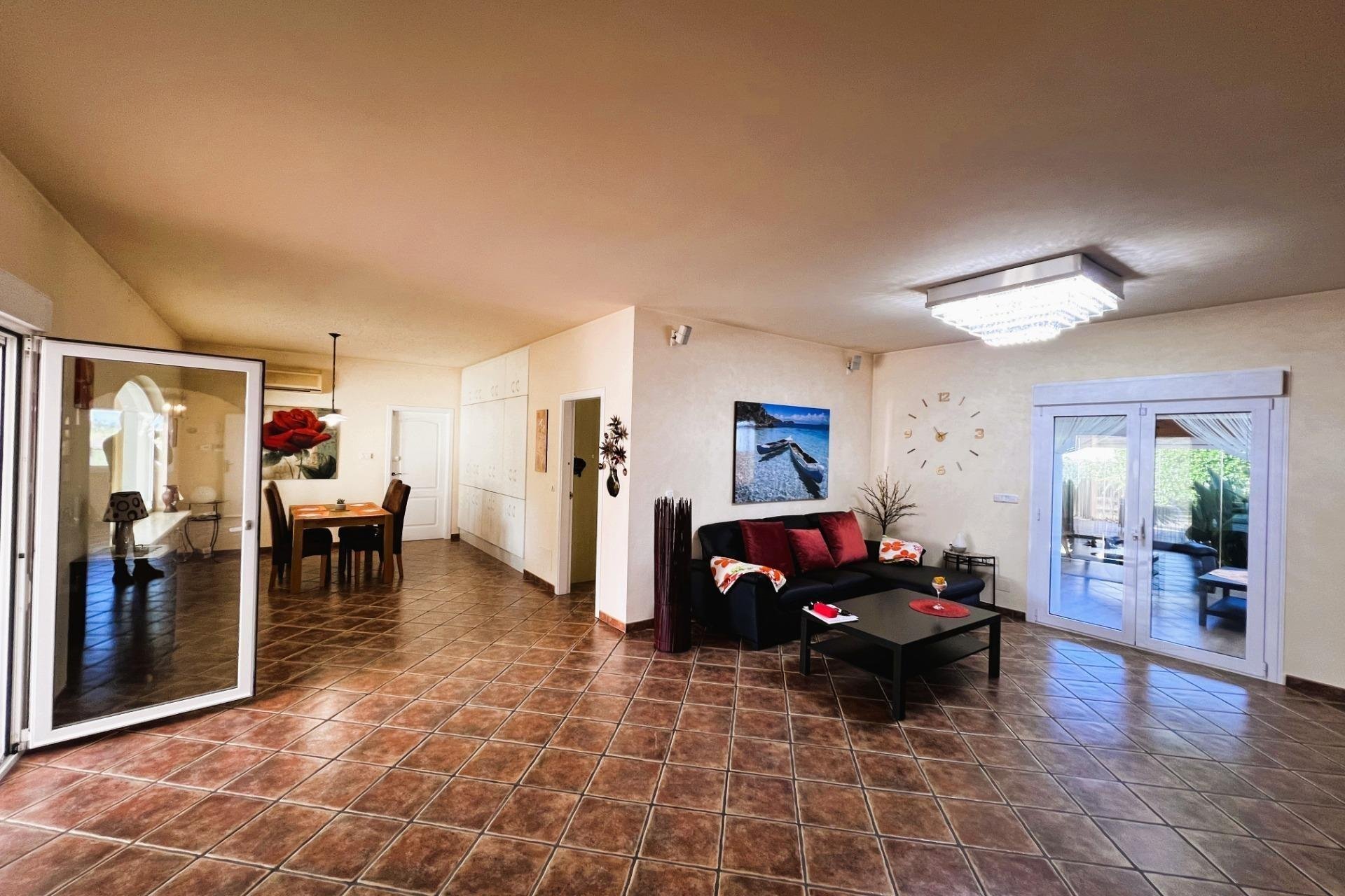 Resale - Chalet - Jacarilla