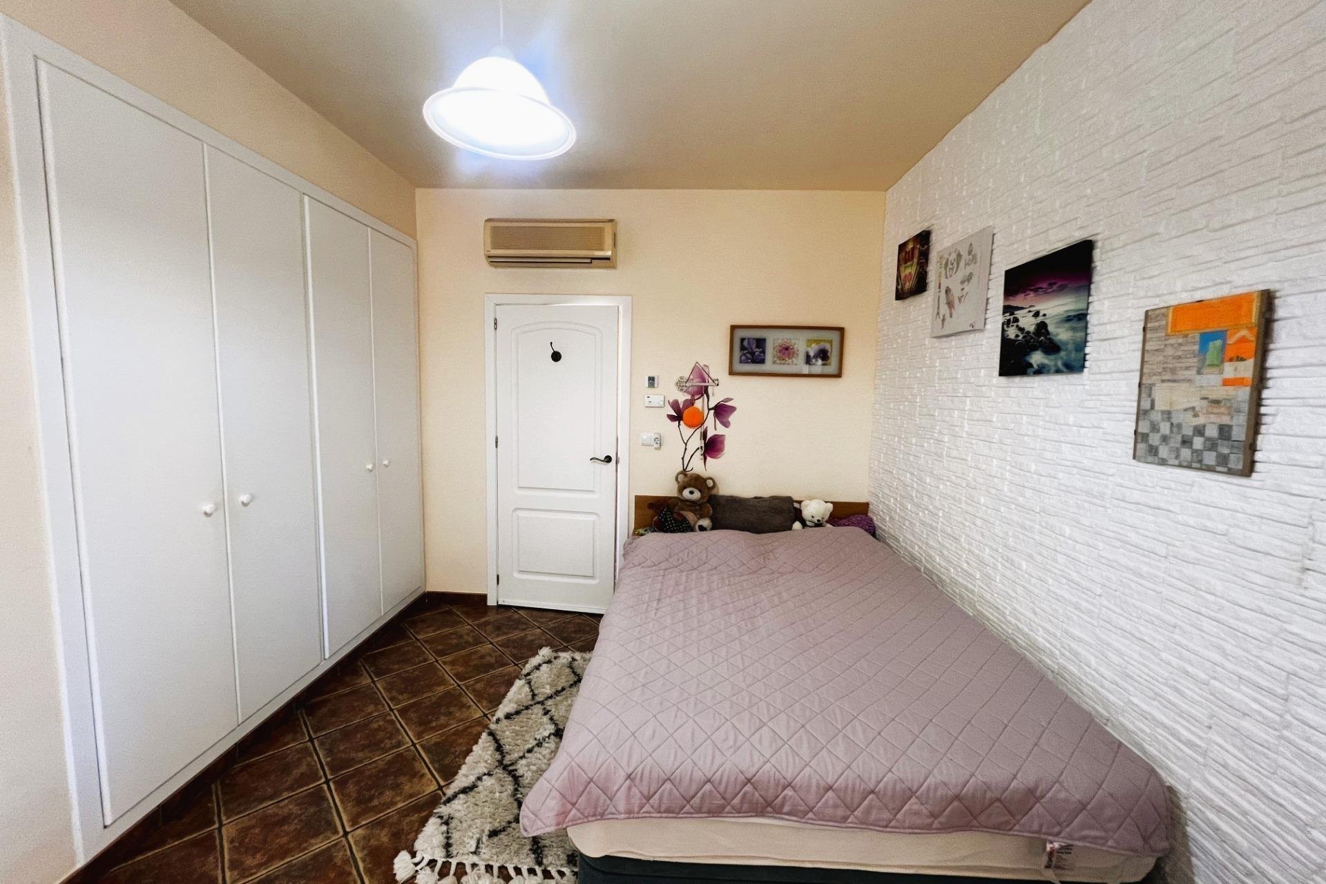 Resale - Chalet - Jacarilla