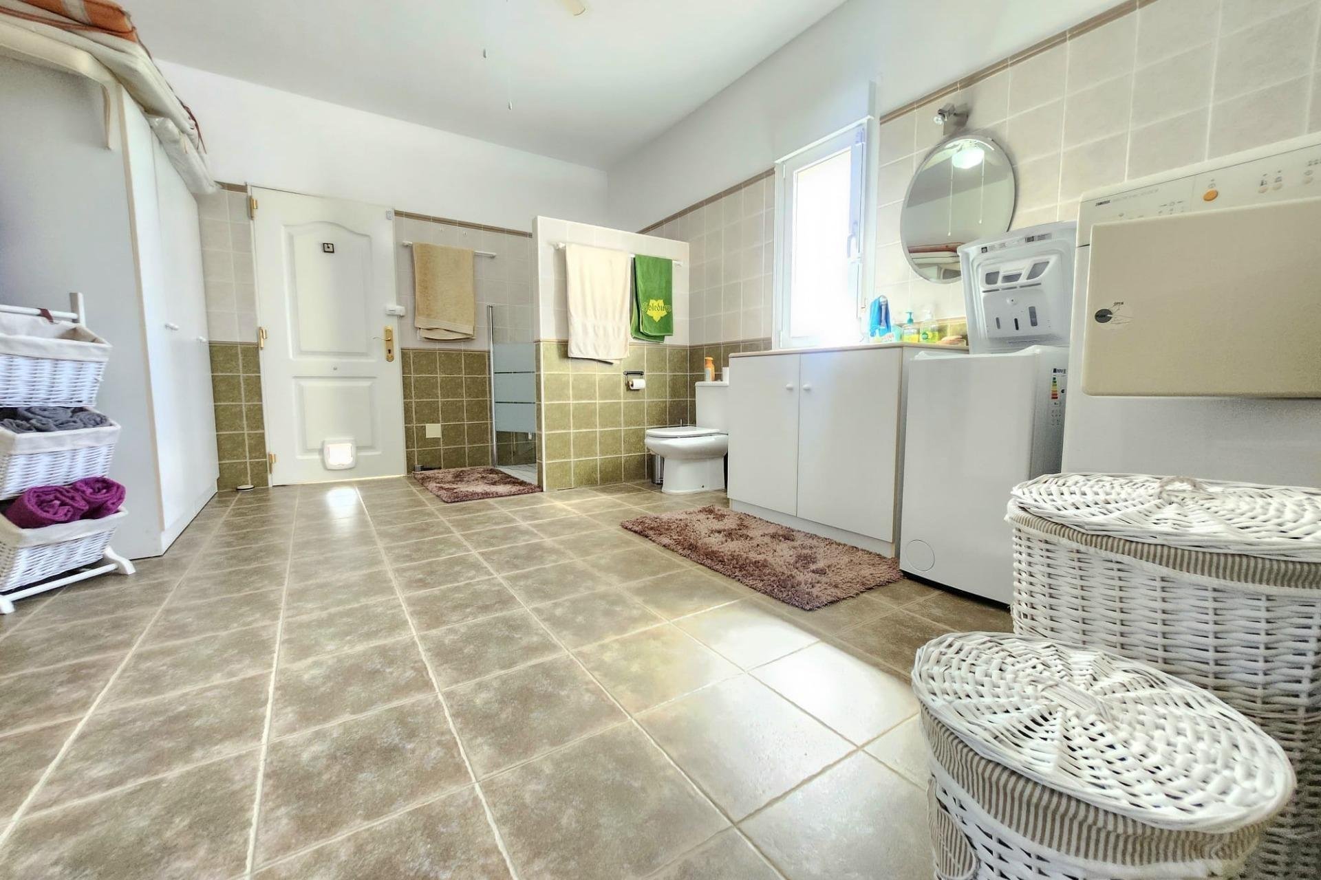 Resale - Chalet - Jacarilla