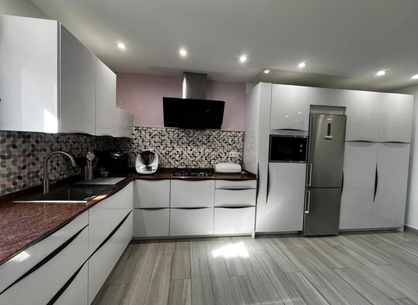 Resale - Chalet - Las bayas - Las Bayas-Asprillas