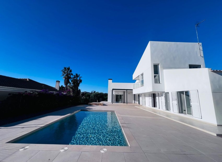 Resale - Chalet - Monforte del Cid