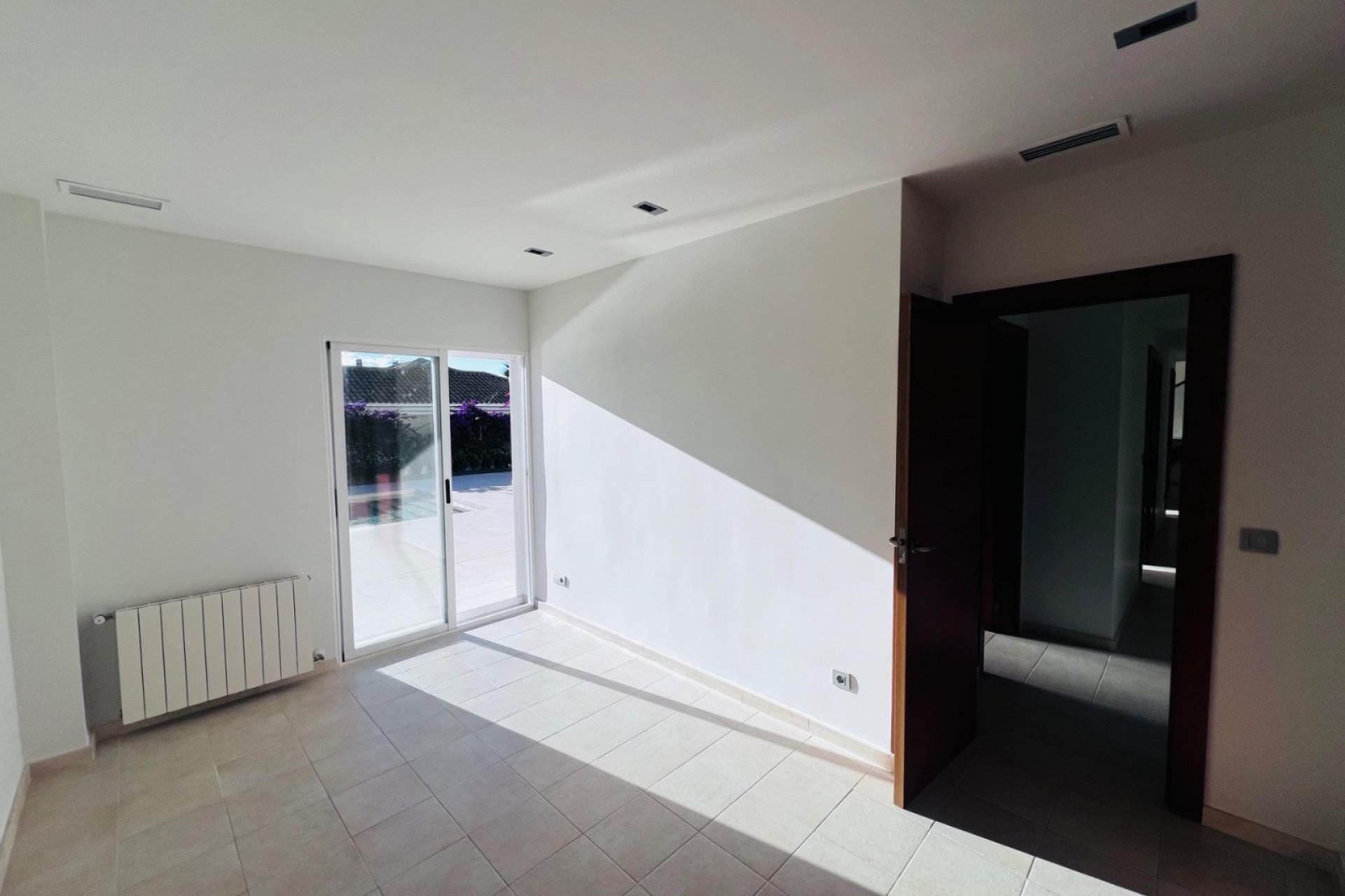 Resale - Chalet - Monforte del Cid