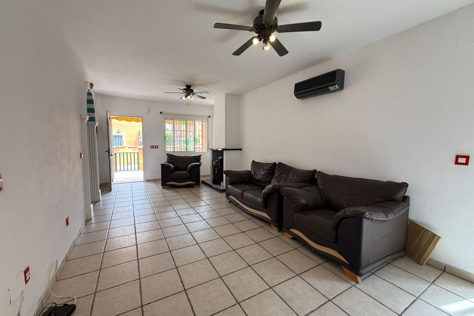 Resale - Chalet - Orihuela Costa - Playa Flamenca