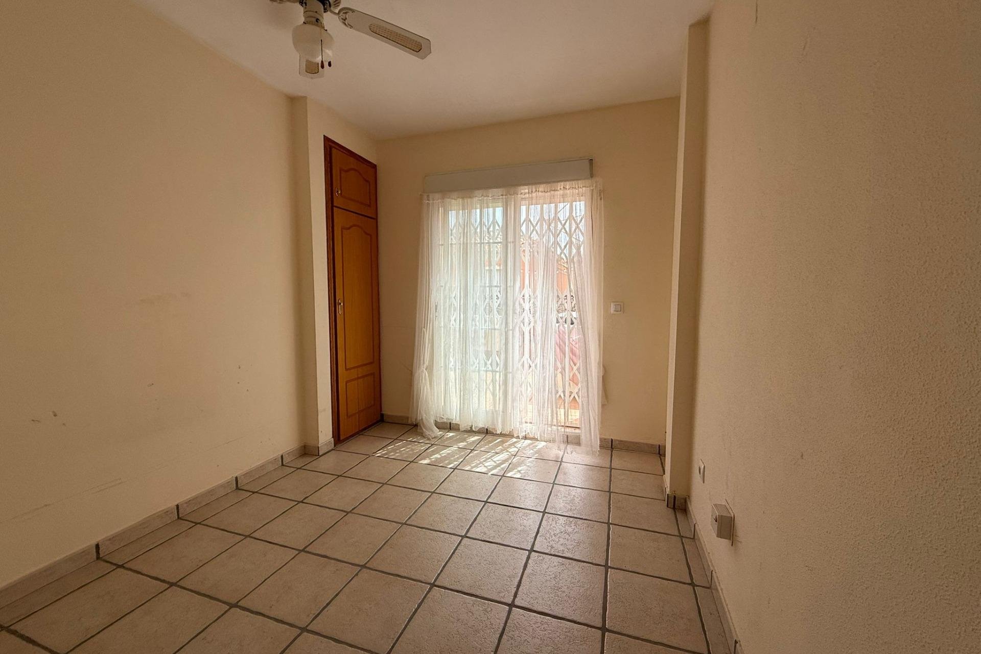 Resale - Chalet - Orihuela Costa - Playa Flamenca