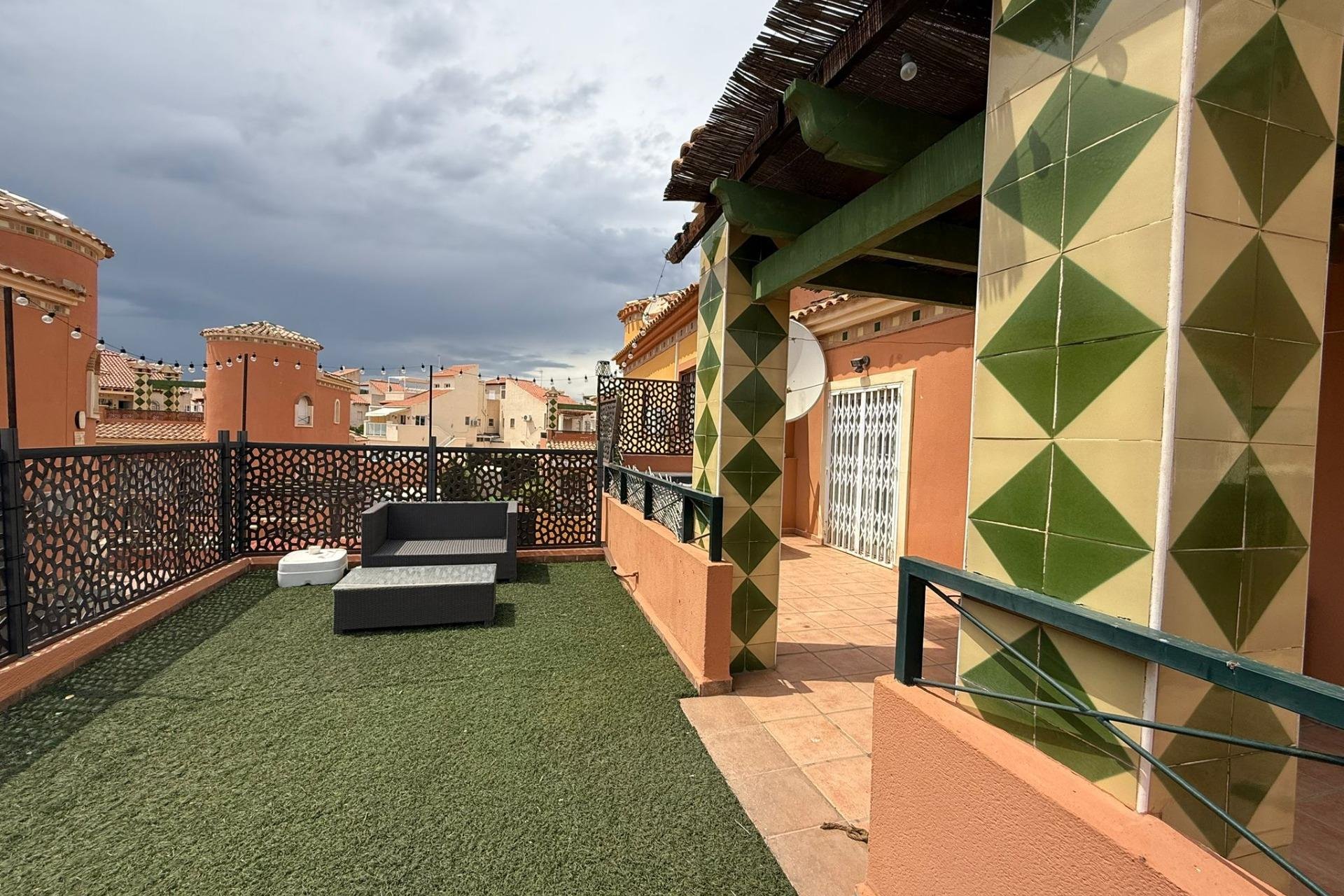 Resale - Chalet - Orihuela Costa - Playa Flamenca