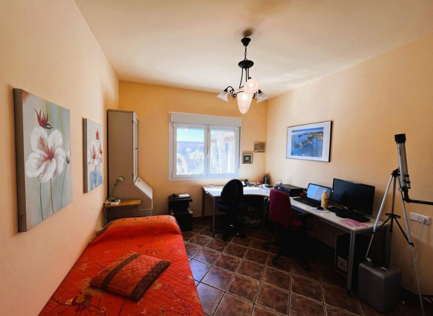 Resale - Chalet - Orihuela - Molins-Campaneta-San Bartolomé