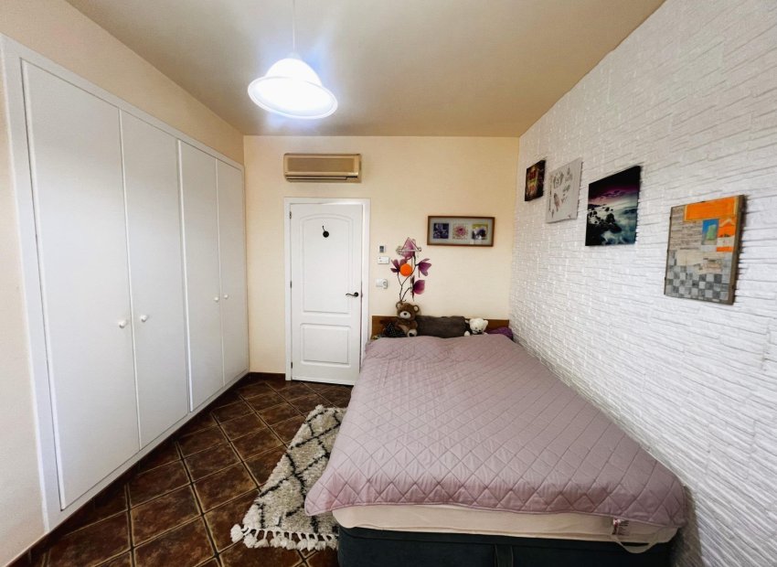 Resale - Chalet - Orihuela - Molins-Campaneta-San Bartolomé