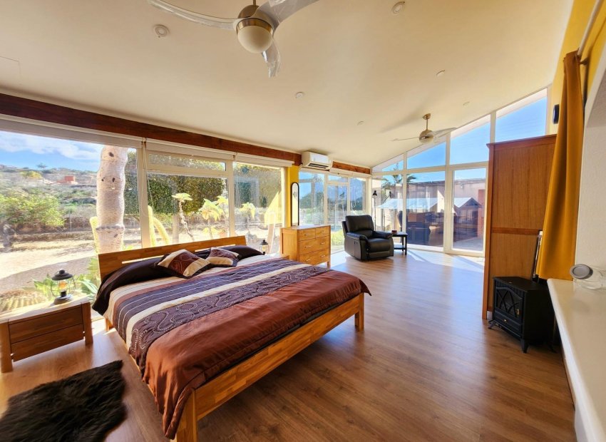 Resale - Chalet - Orihuela - Molins-Campaneta-San Bartolomé