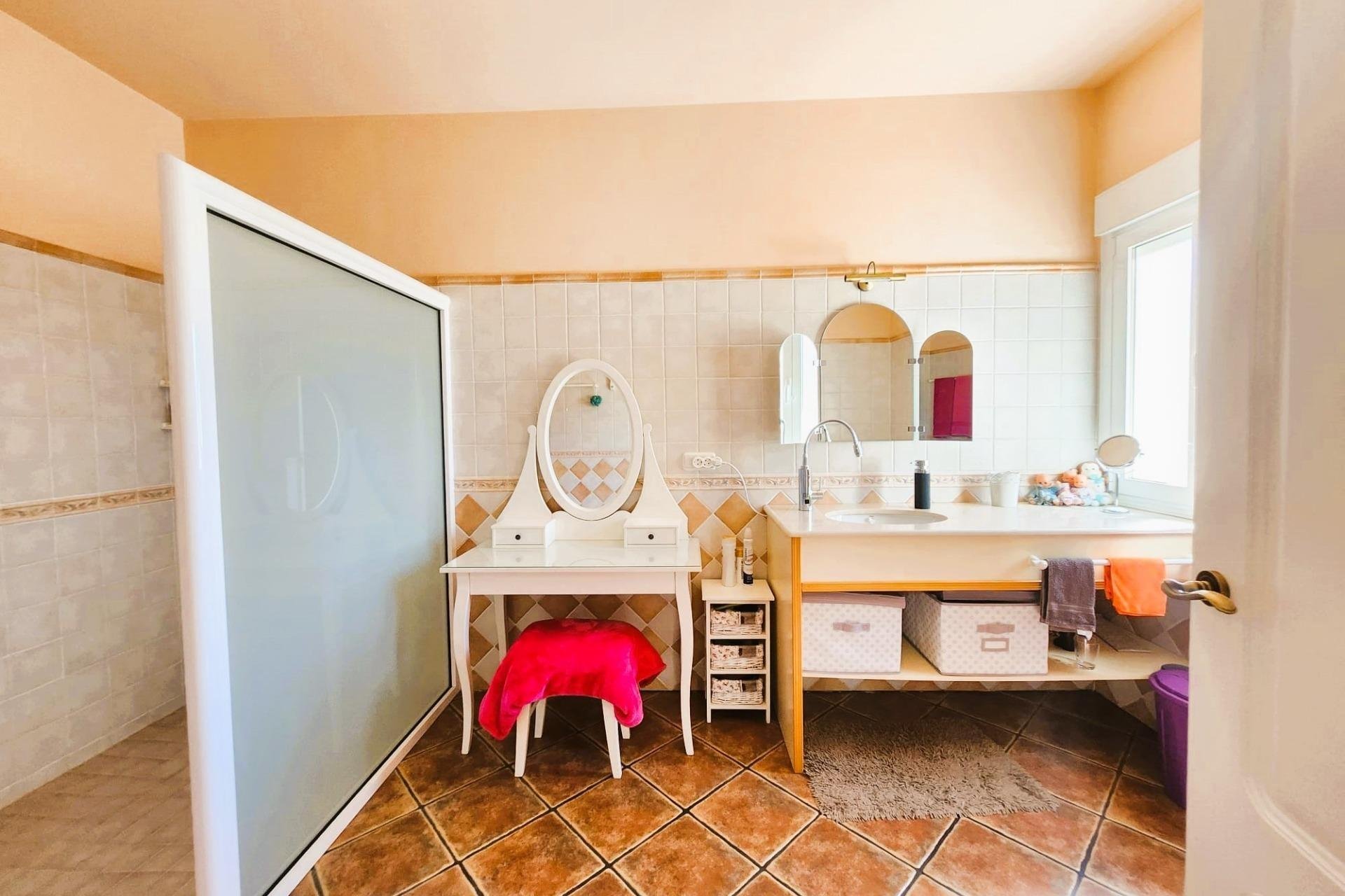 Resale - Chalet - Orihuela - Molins-Campaneta-San Bartolomé