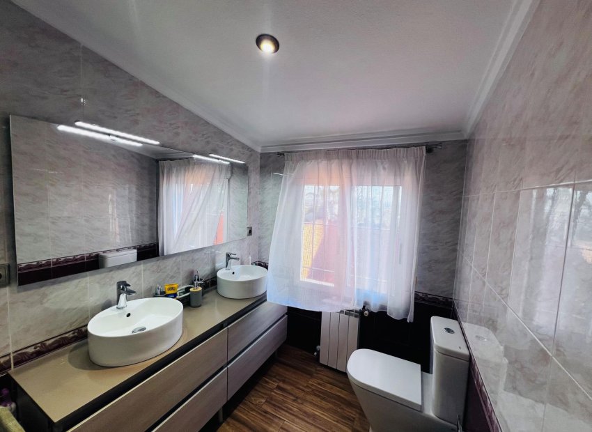 Resale - Chalet - Peña las aguilas - Peña de Las Águilas