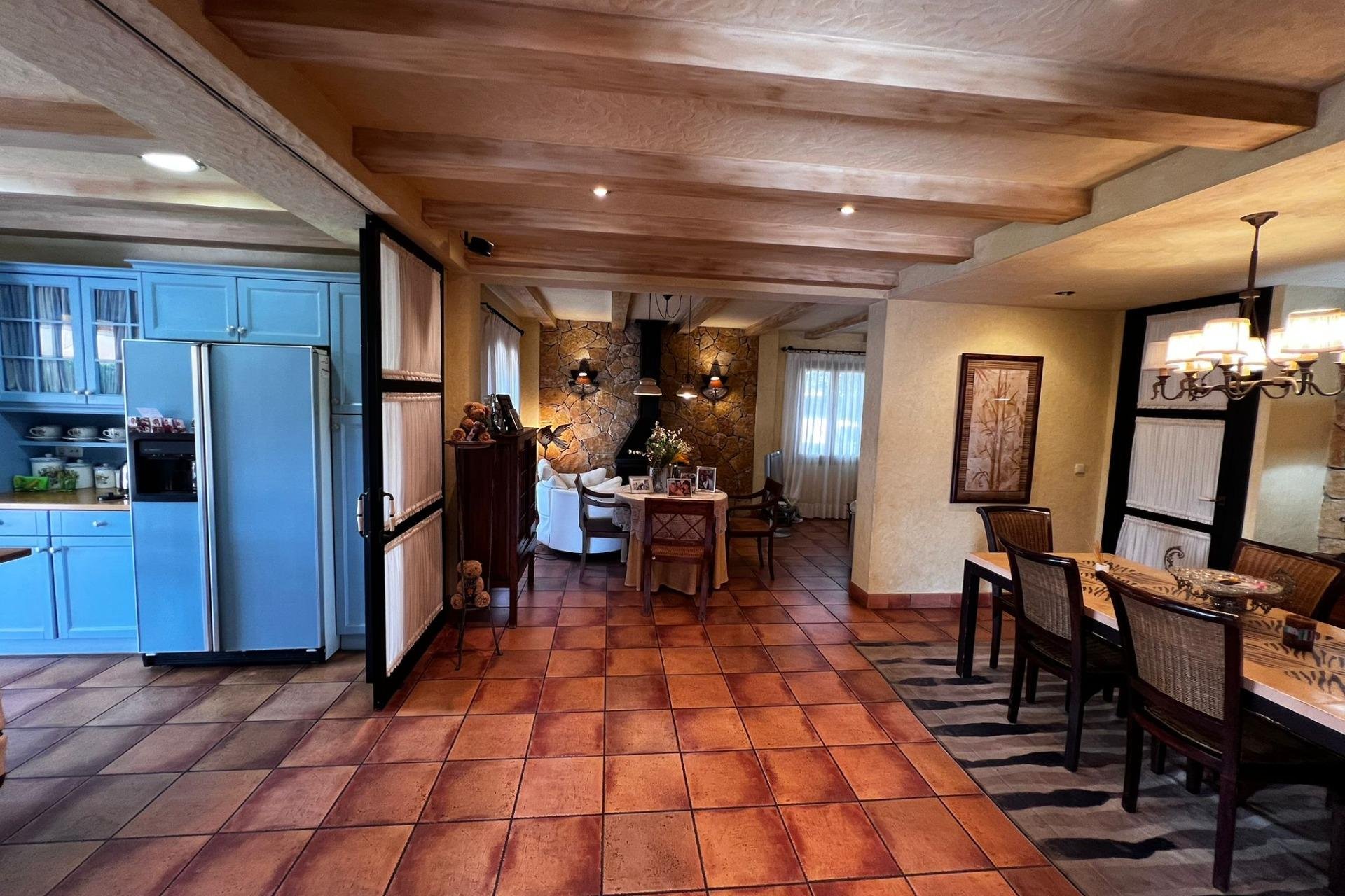 Resale - Chalet - Perleta - Maitino-Perleta