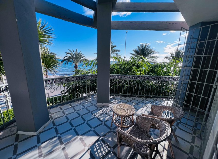 Resale - Chalet - Santa Pola - Santiago bernabeu