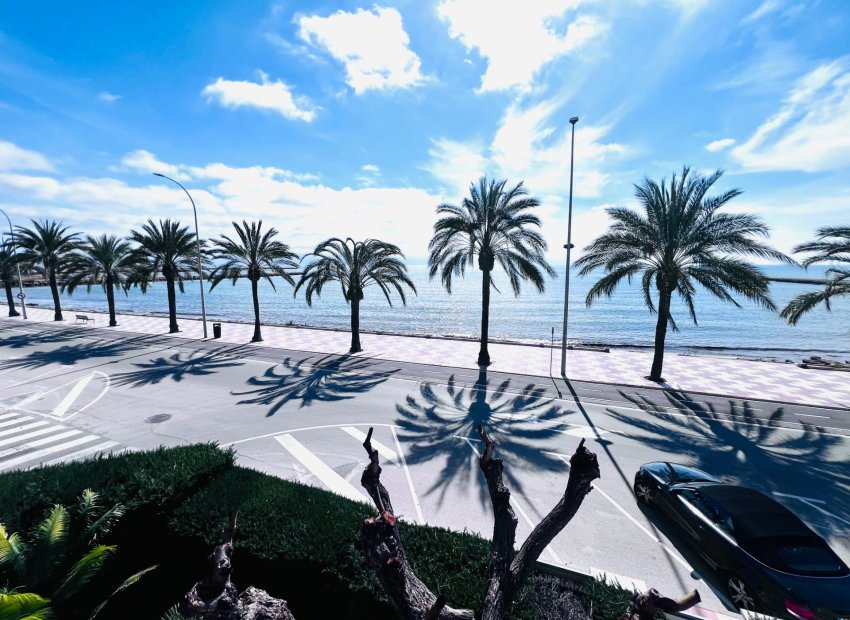 Resale - Chalet - Santa Pola - Santiago bernabeu