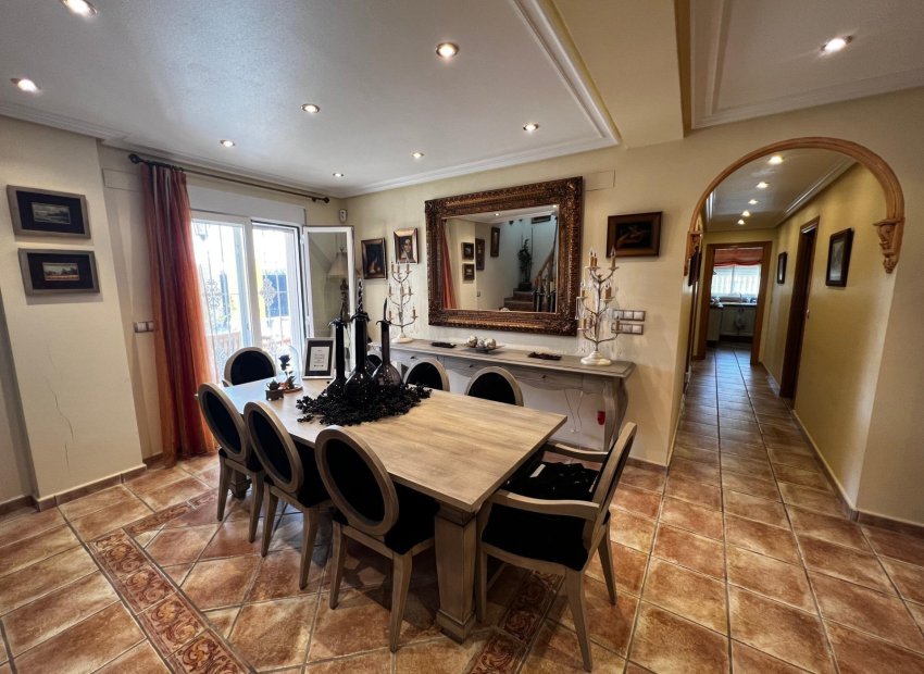 Resale - Chalet - Torrellano