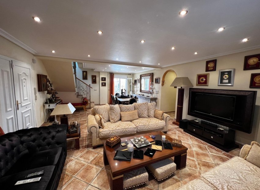 Resale - Chalet - Torrellano