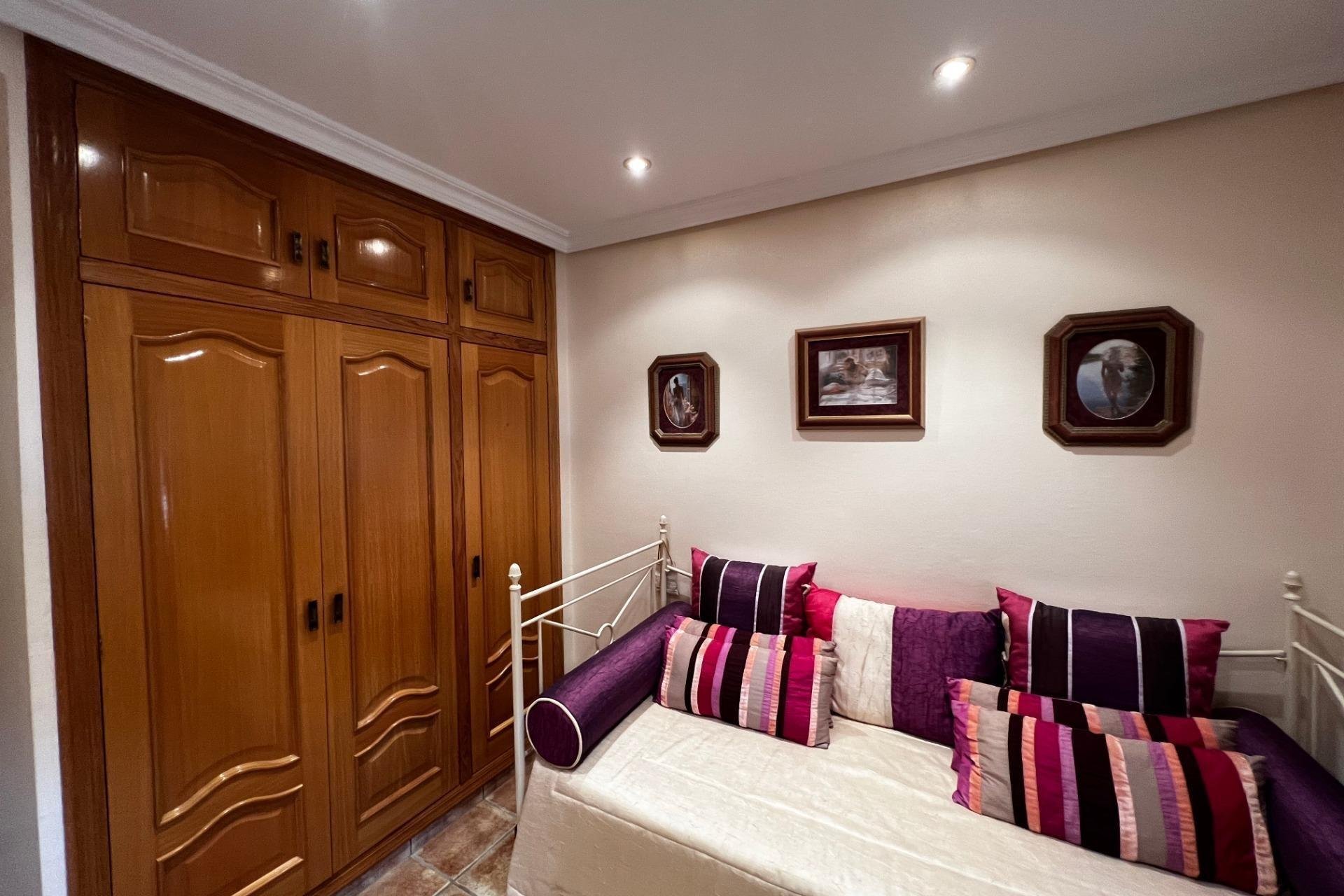 Resale - Chalet - Torrellano