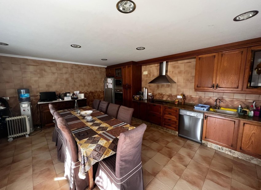 Resale - Chalet - Torrellano