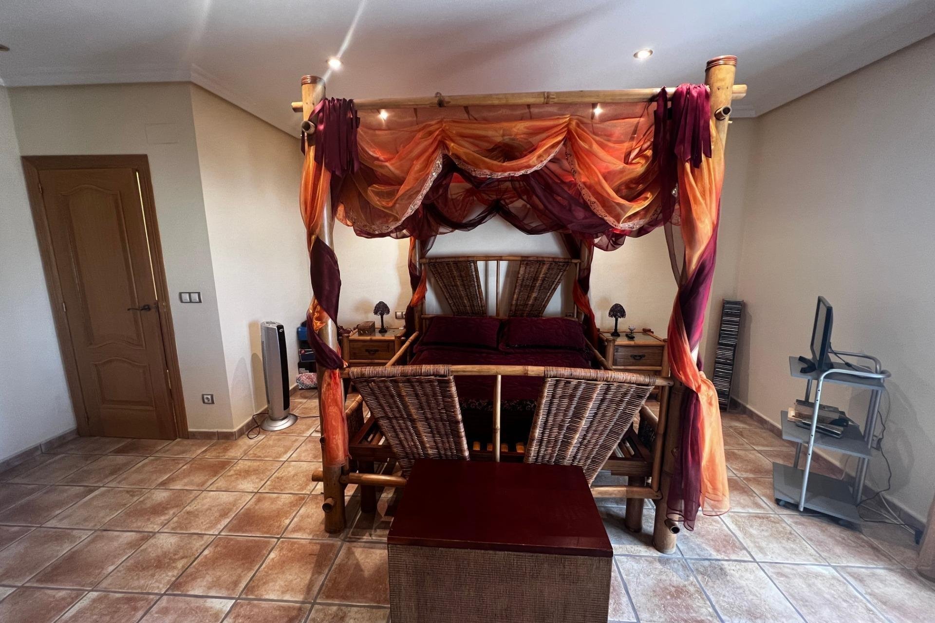 Resale - Chalet - Torrellano