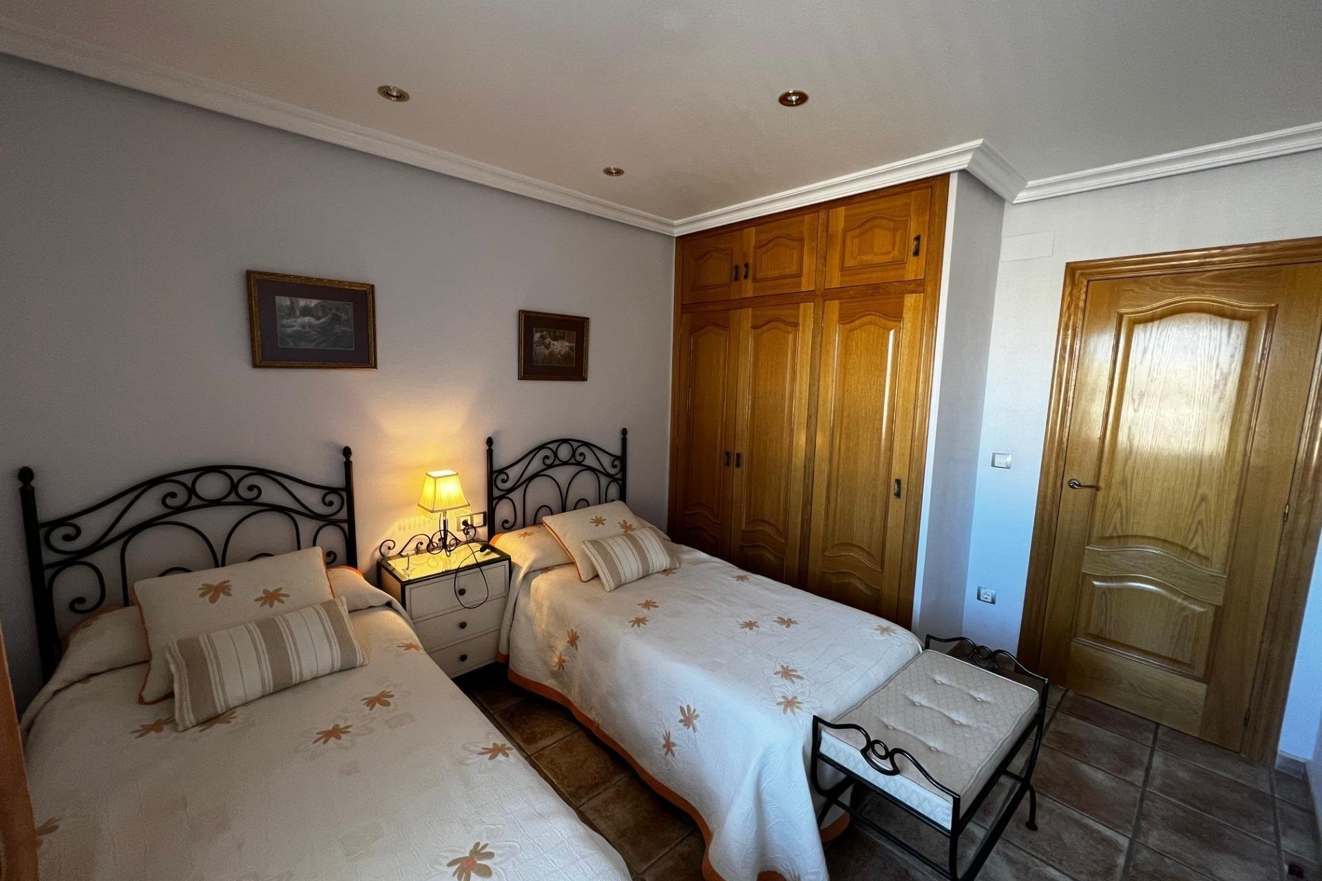 Resale - Chalet - Torrellano