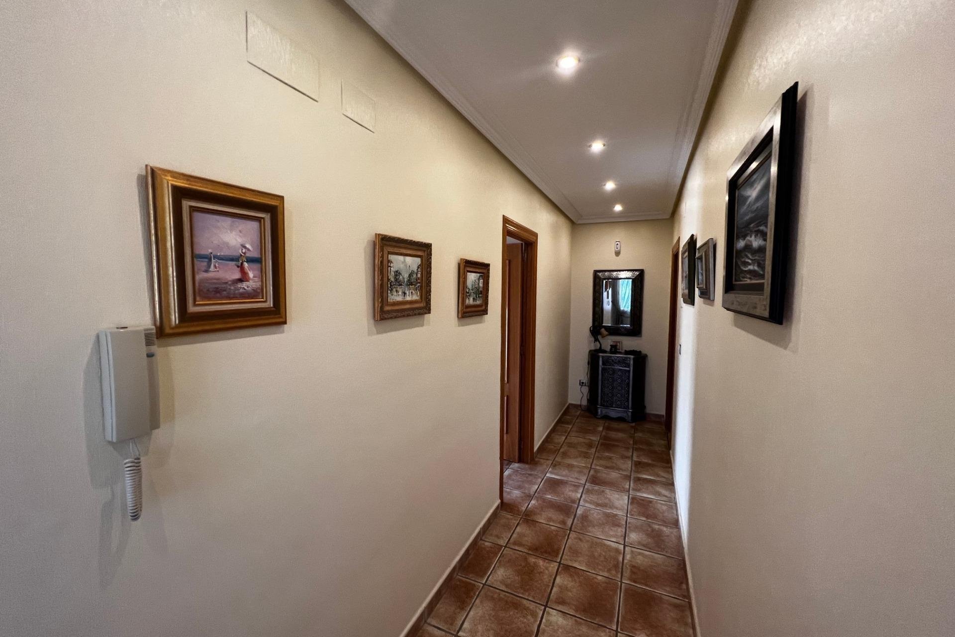 Resale - Chalet - Torrellano