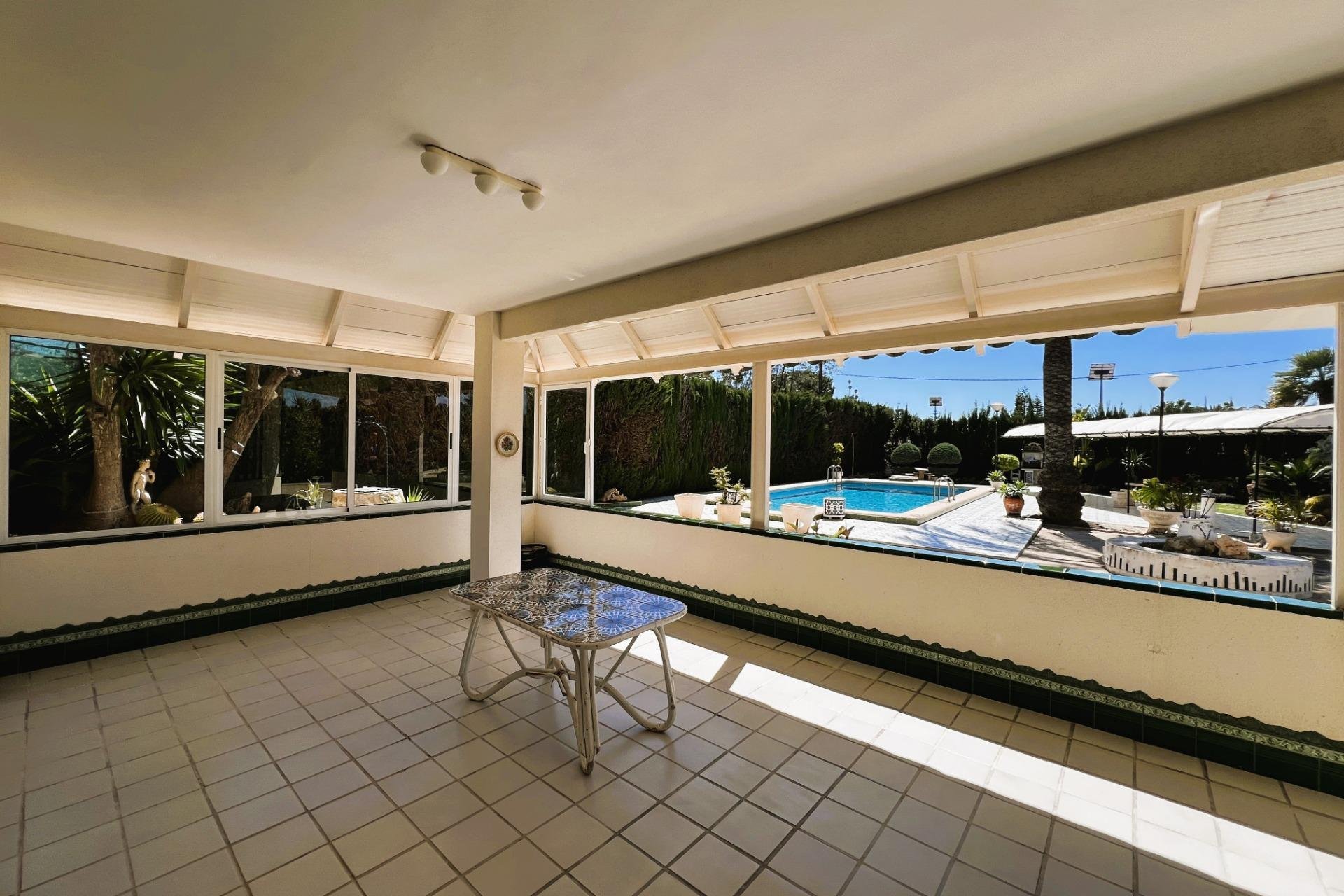 Resale - Chalet - Valverde (Alicante) - Valverde