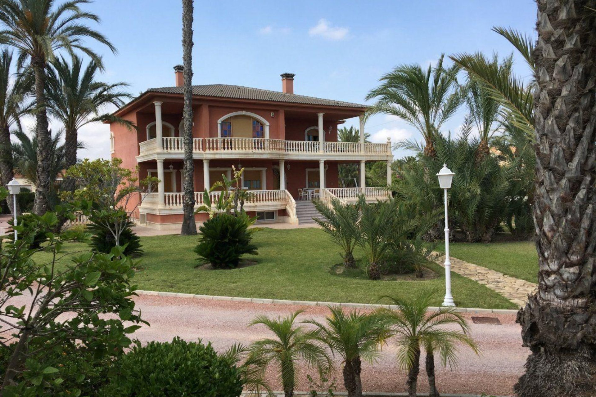 Resale - Chalet - Valverde (Alicante) - Valverde