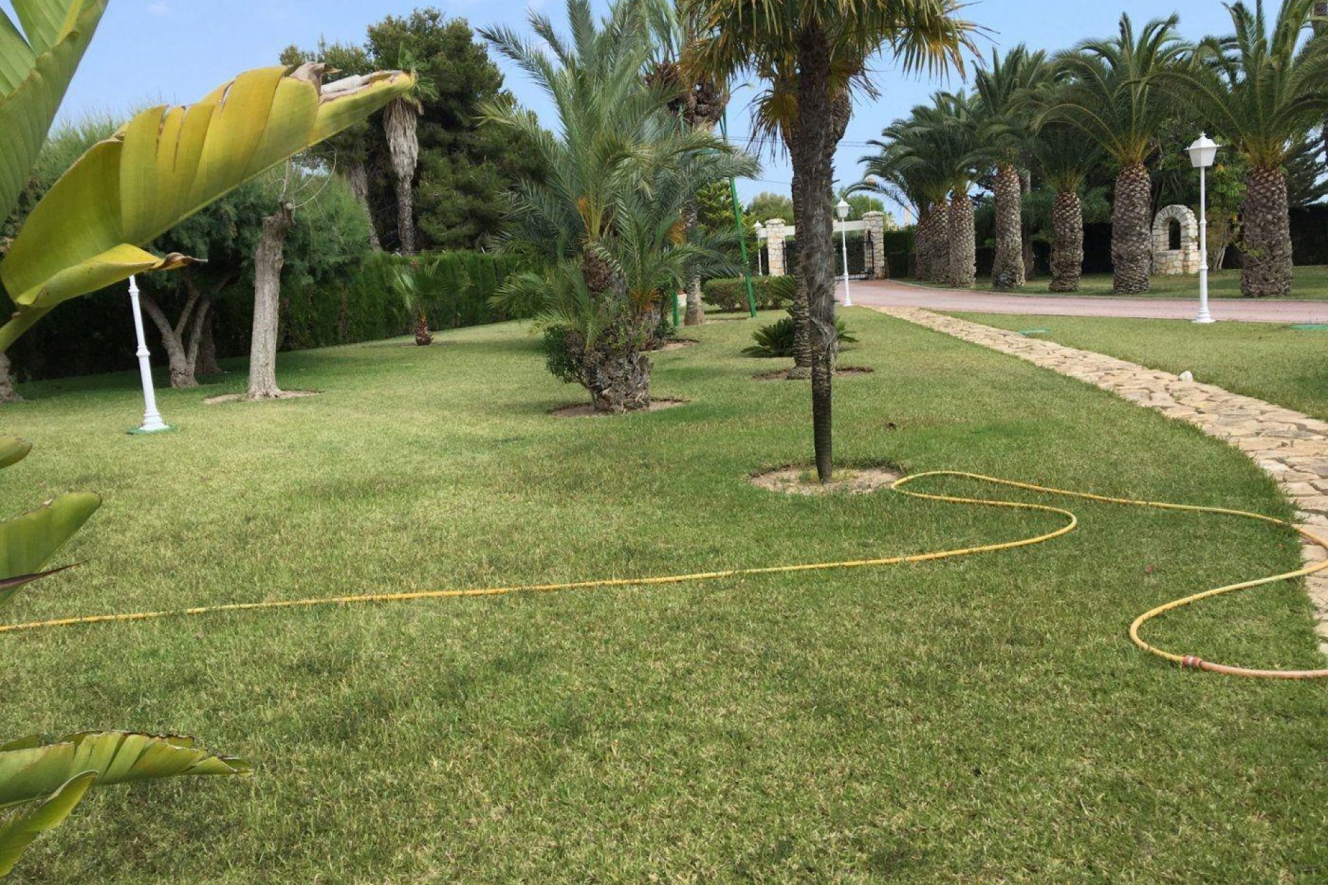 Resale - Chalet - Valverde (Alicante) - Valverde