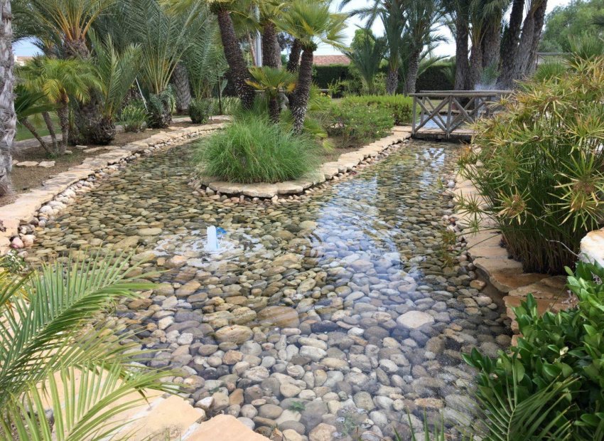 Resale - Chalet - Valverde (Alicante) - Valverde