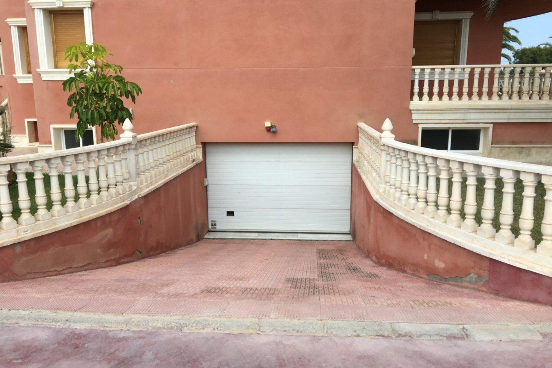 Resale - Chalet - Valverde (Alicante) - Valverde