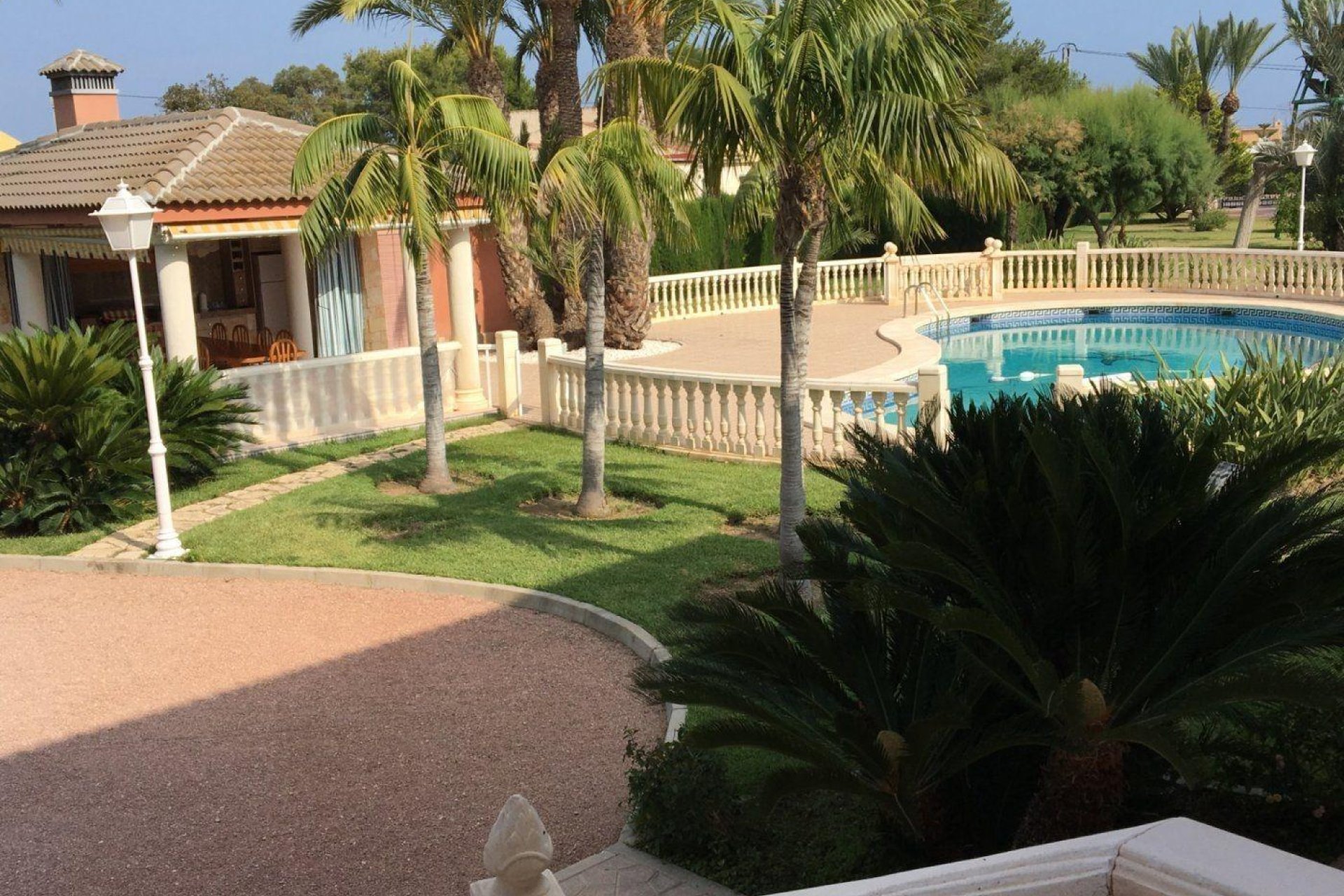 Resale - Chalet - Valverde (Alicante) - Valverde