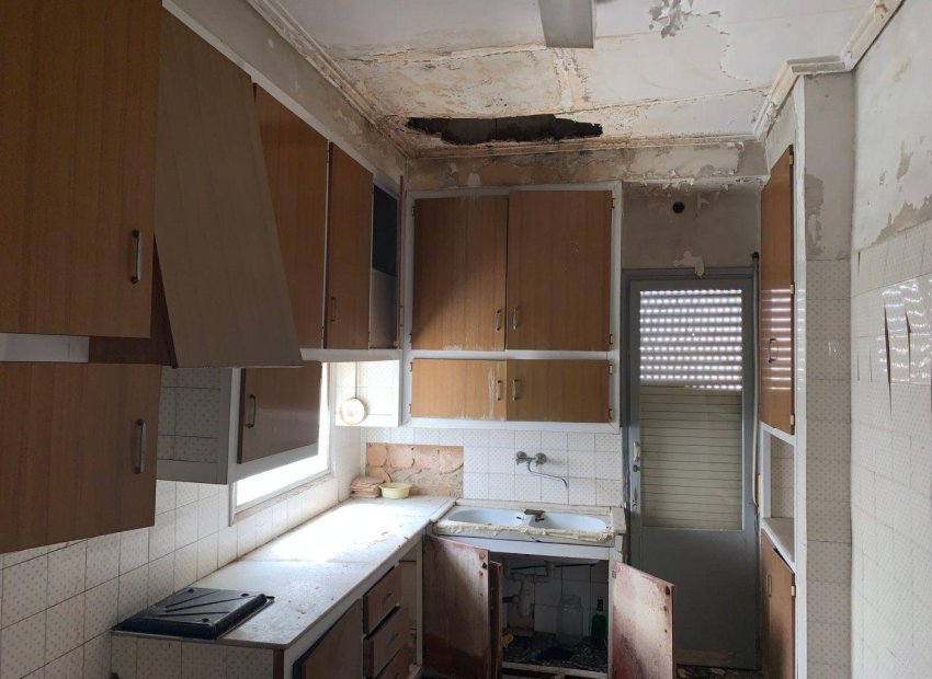 Resale - Edificio - Elche - Centro