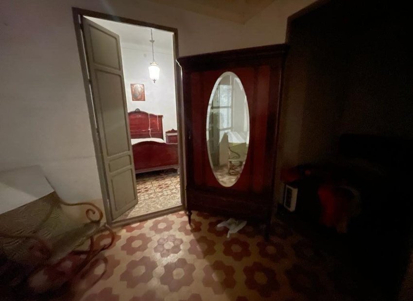 Resale - Edificio - Elche - Centro