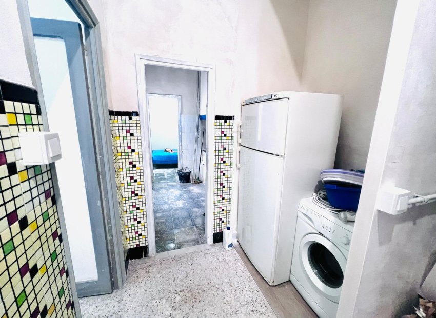 Resale - Edificio - Santa Pola - Playa Levante