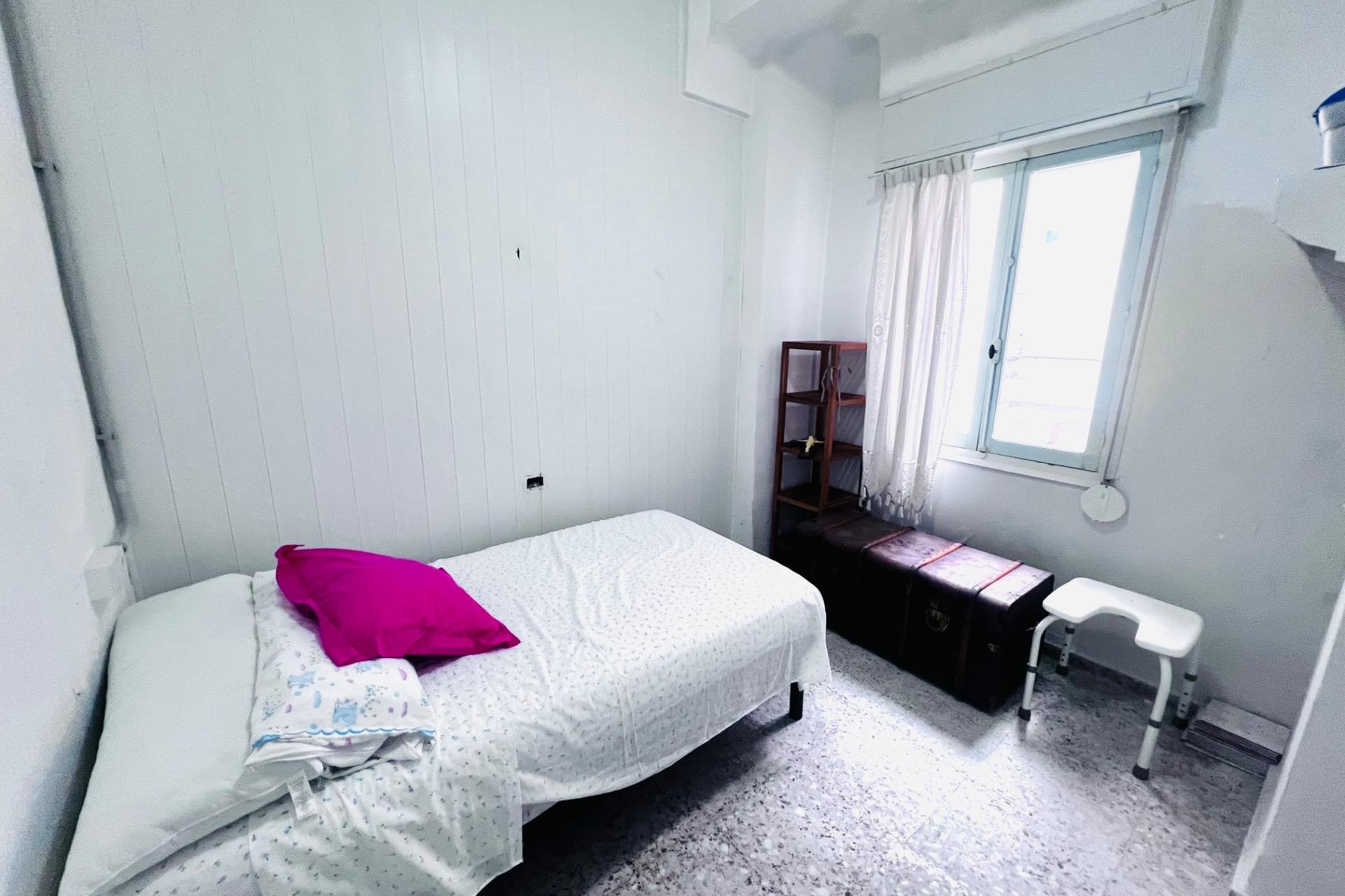 Resale - Edificio - Santa Pola - Playa Levante