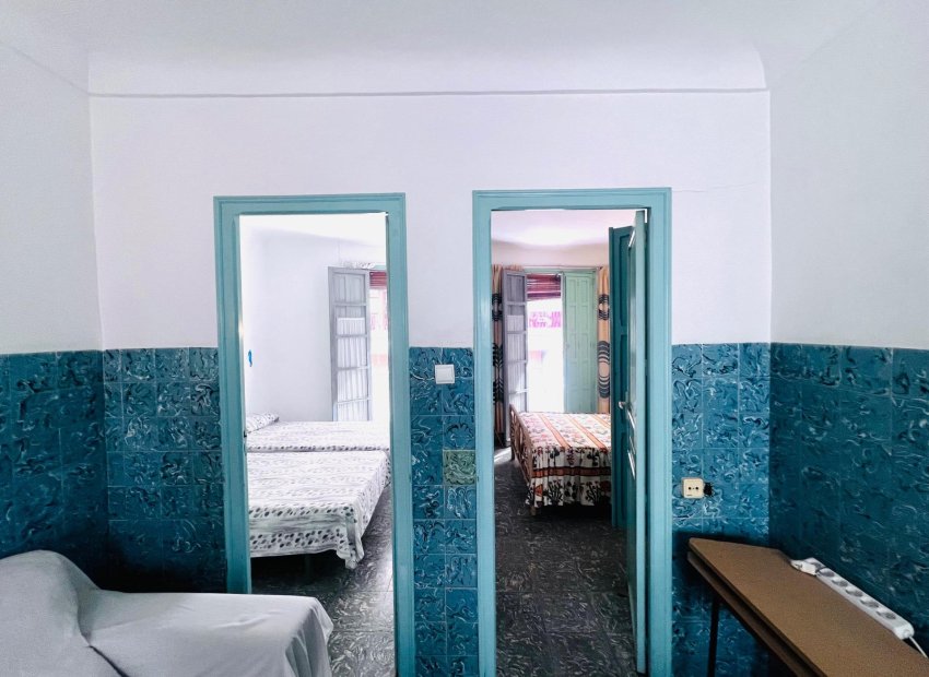 Resale - Edificio - Santa Pola - Playa Levante