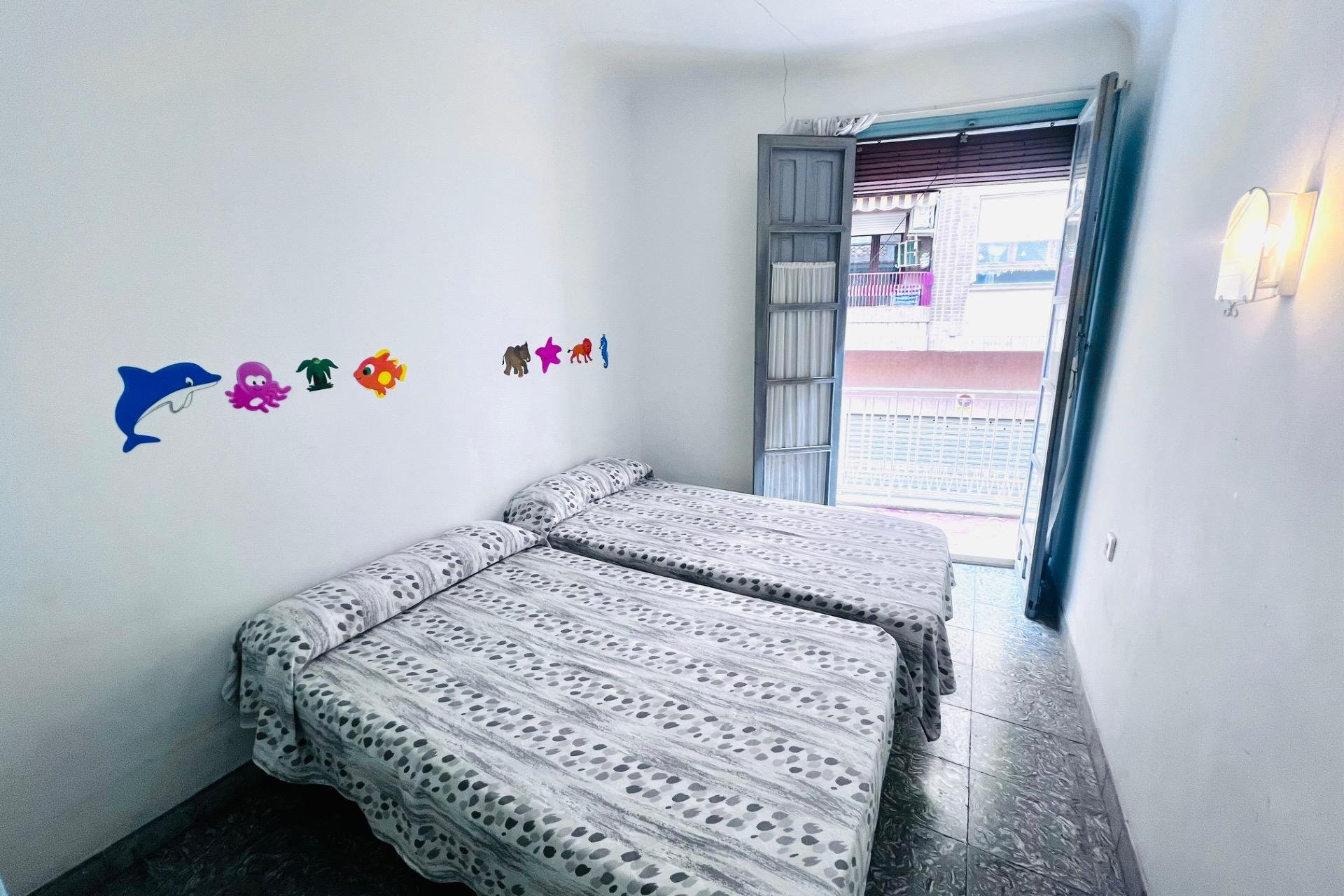Resale - Edificio - Santa Pola - Playa Levante