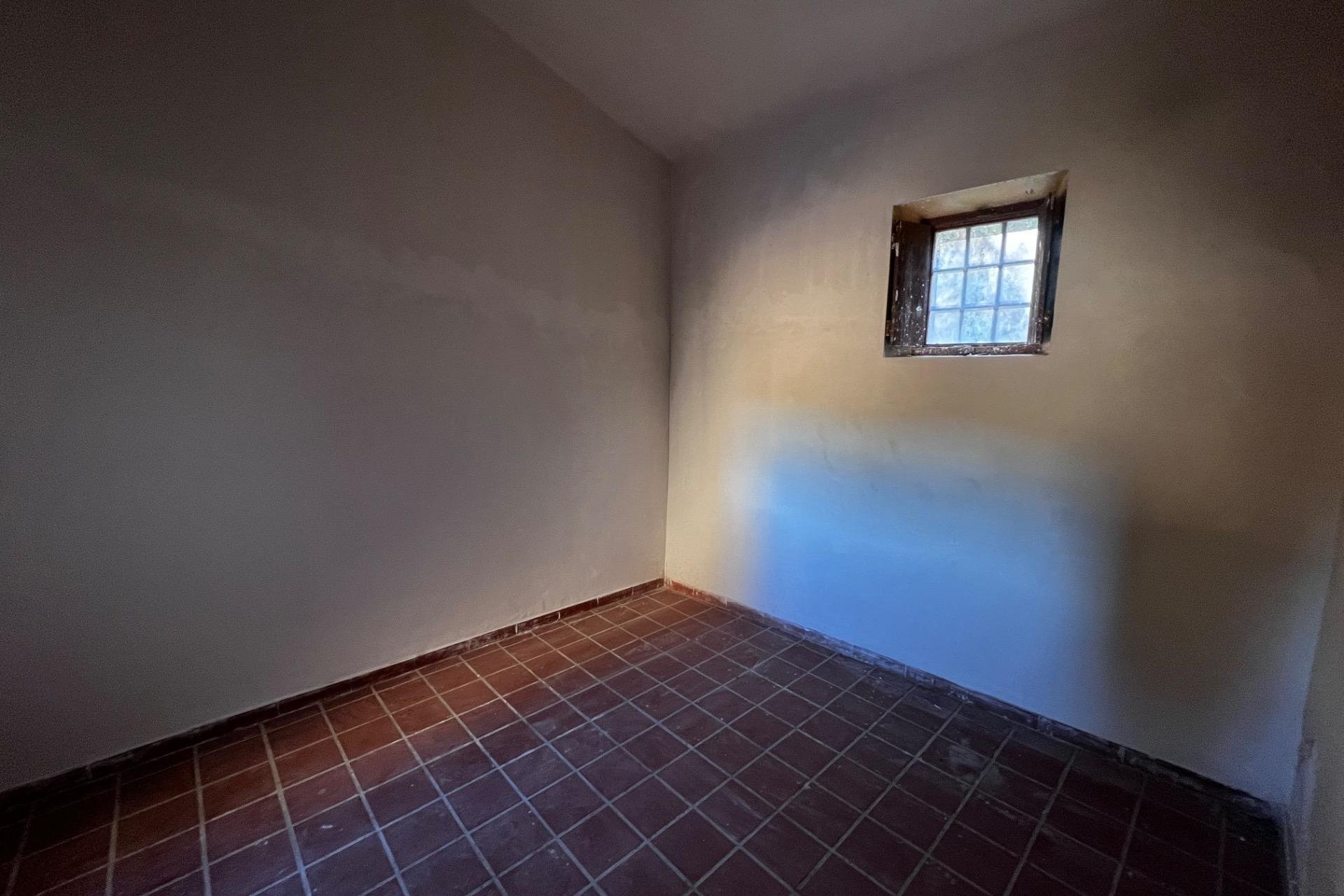 Resale - Finca rústica - Bocairent - Sierra de Mariola