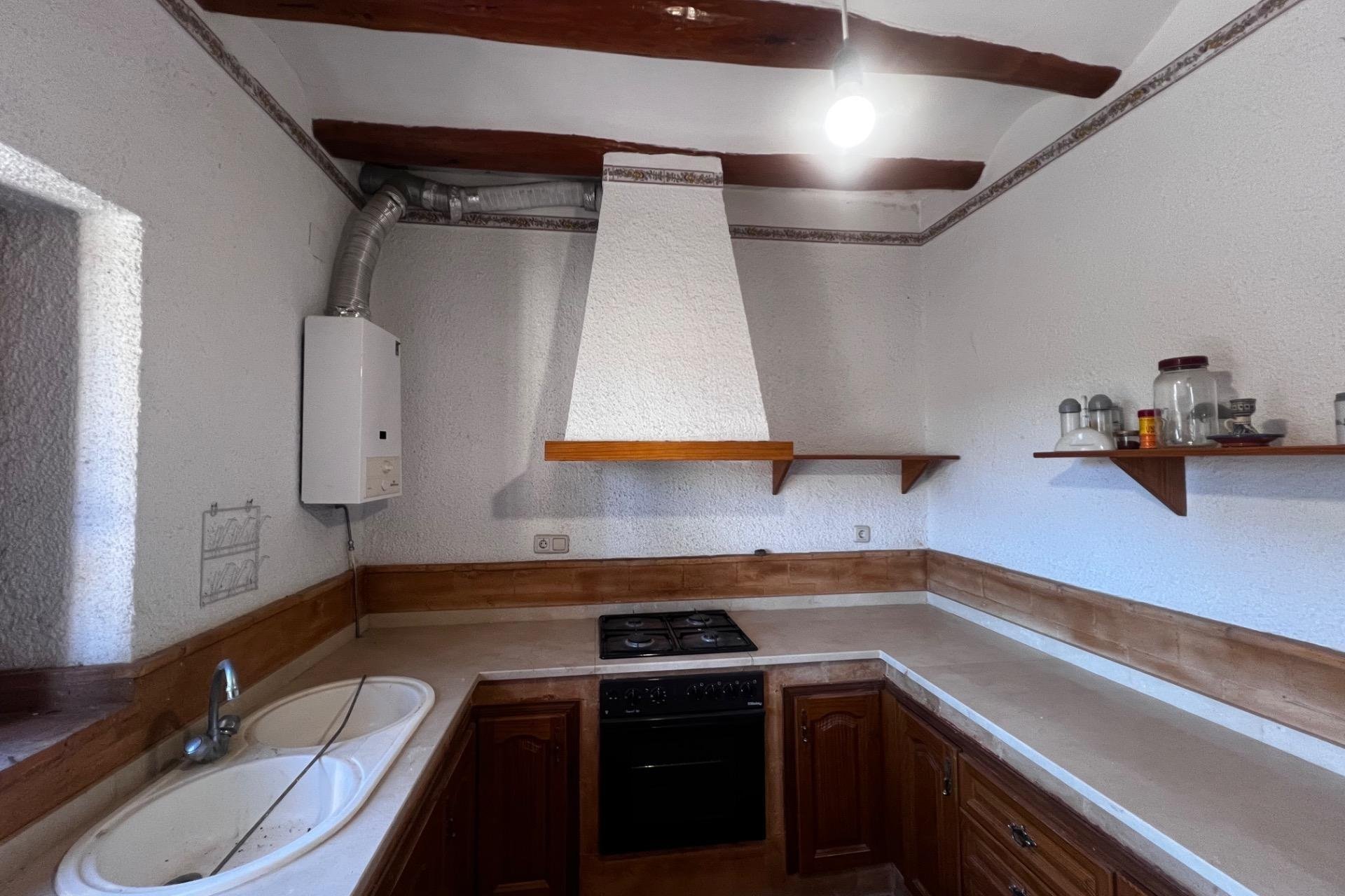 Resale - Finca rústica - Bocairent - Sierra de Mariola