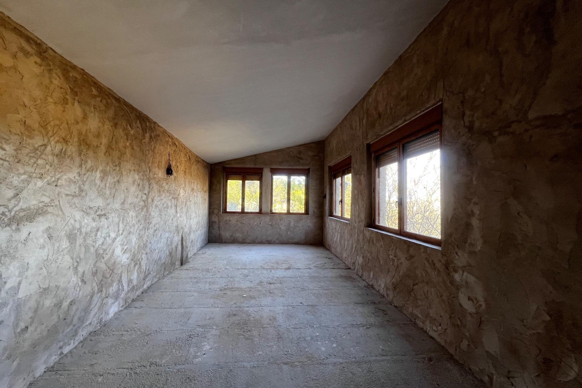 Resale - Finca rústica - Bocairent - Sierra de Mariola
