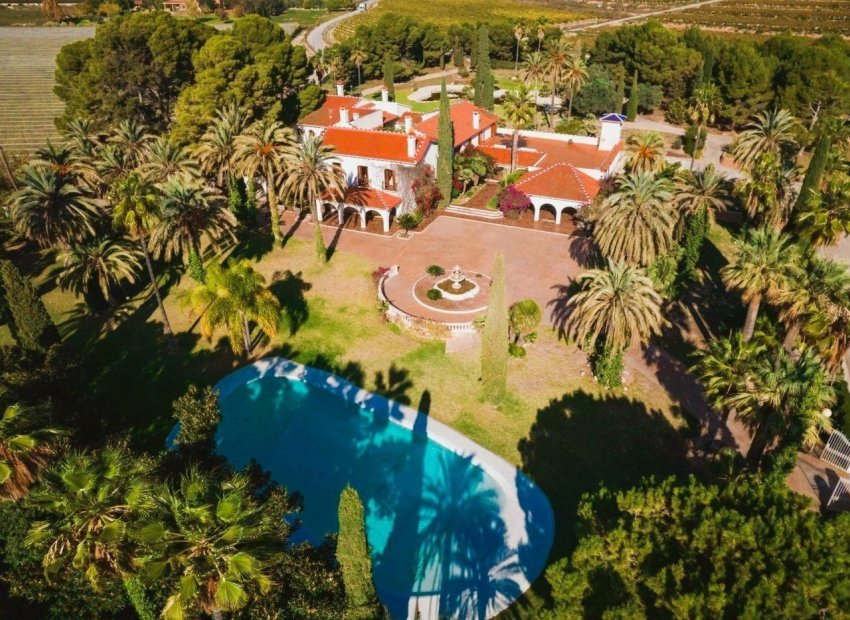 Resale - Finca rústica - Novelda - SERRETA