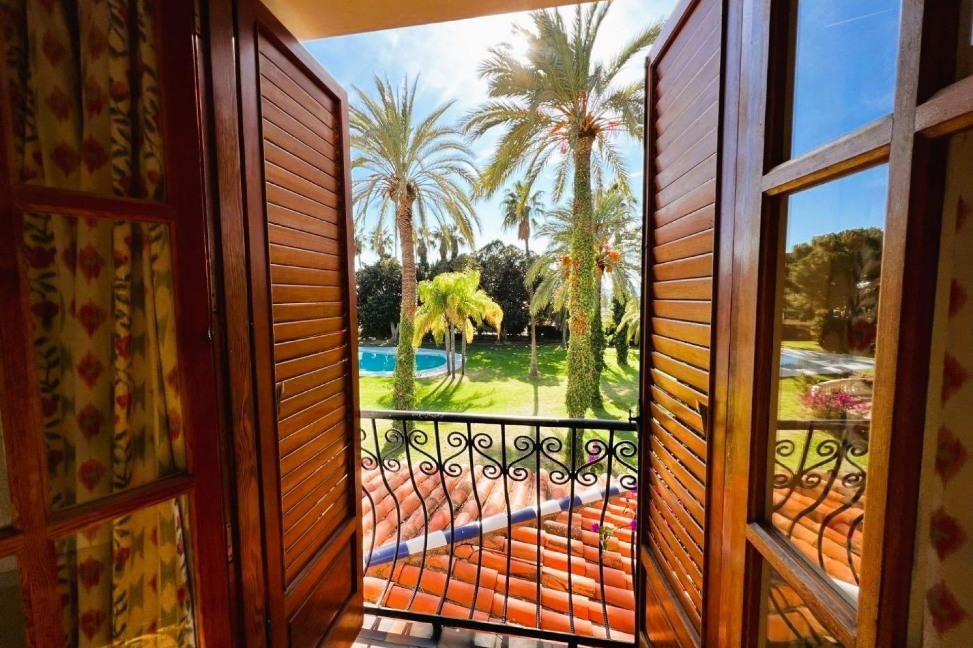 Resale - Finca rústica - Novelda - SERRETA