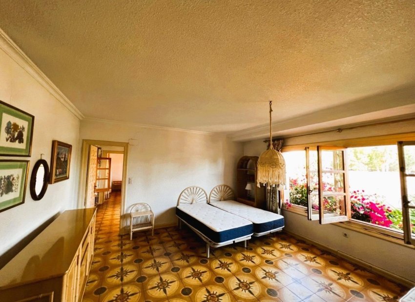 Resale - Finca rústica - Novelda - SERRETA