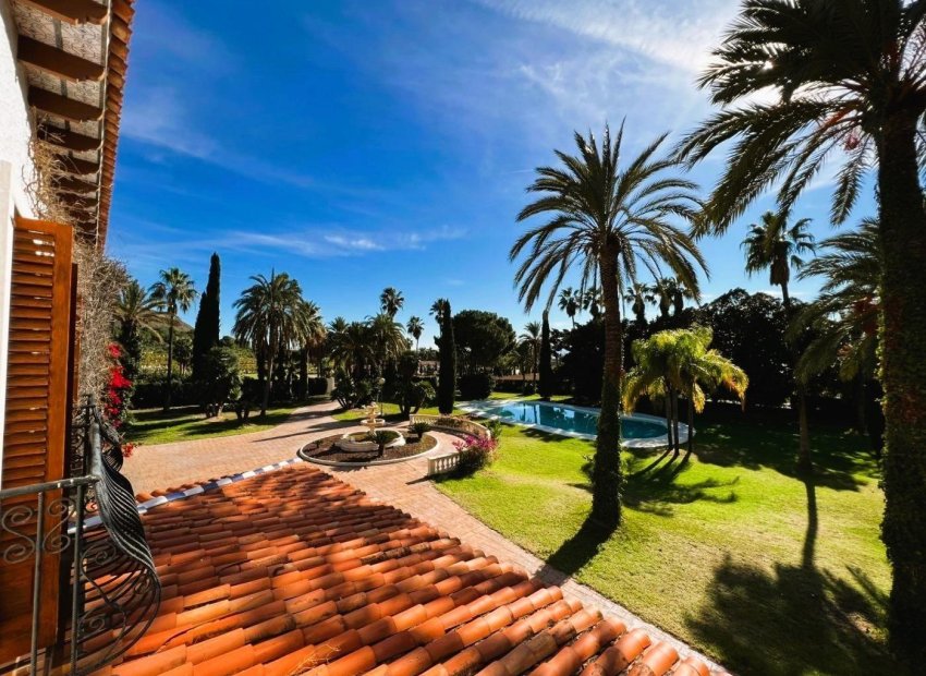 Resale - Finca rústica - Novelda - SERRETA