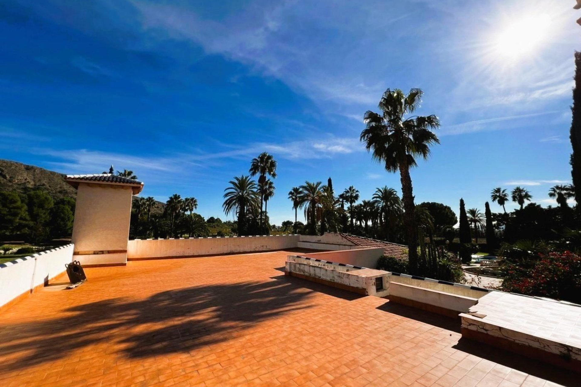Resale - Finca rústica - Novelda - SERRETA