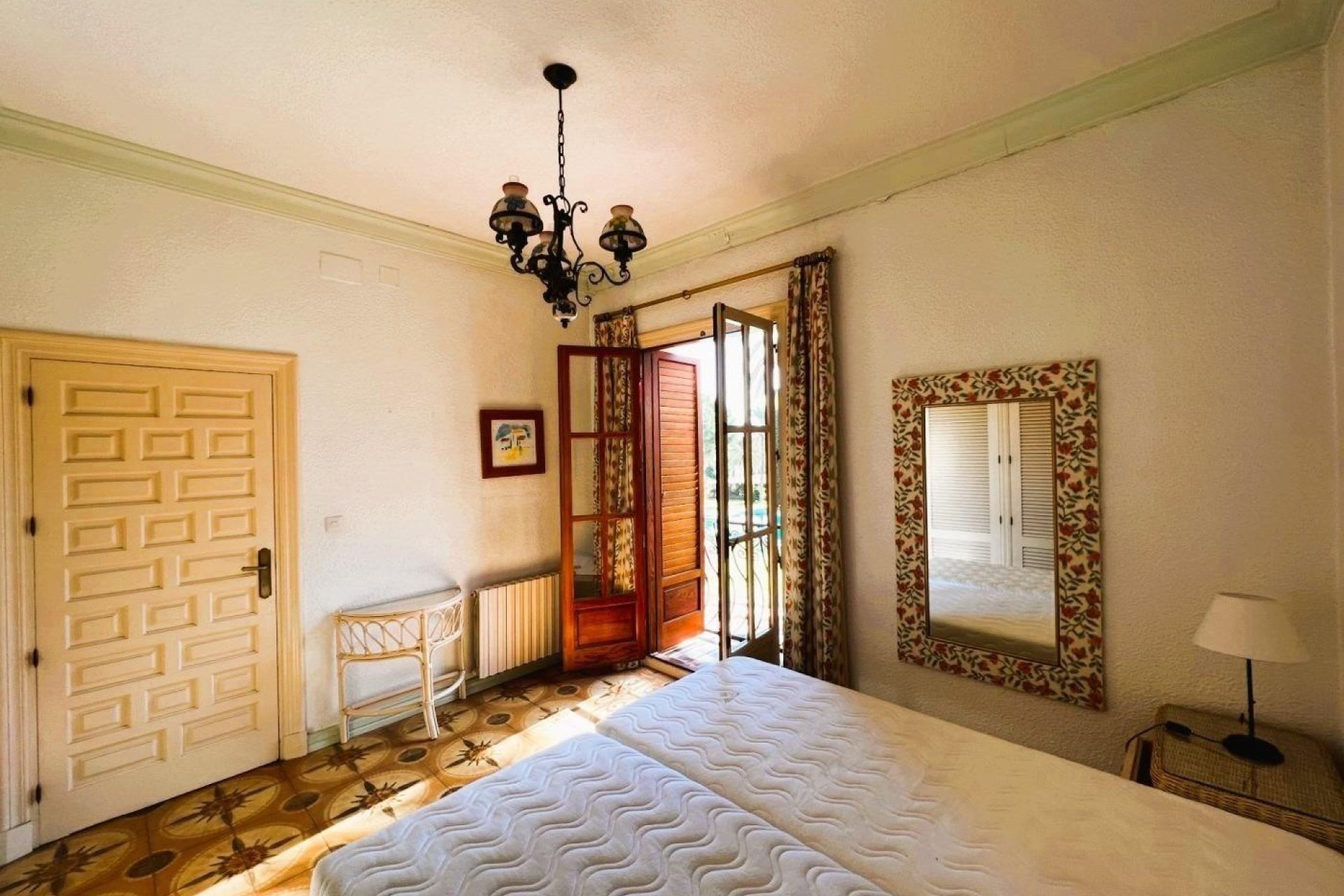 Resale - Finca rústica - Novelda - SERRETA