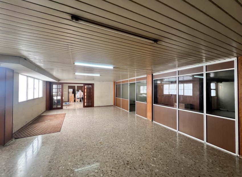 Resale - Local comercial - Alicante - Centro