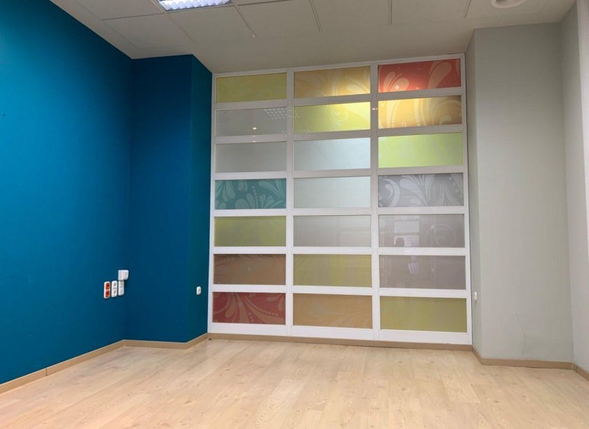 Resale - Local comercial - Elche - Sector Quinto