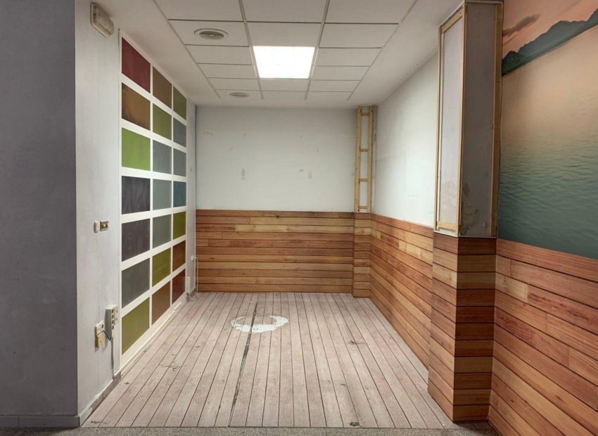 Resale - Local comercial - Elche - Sector Quinto