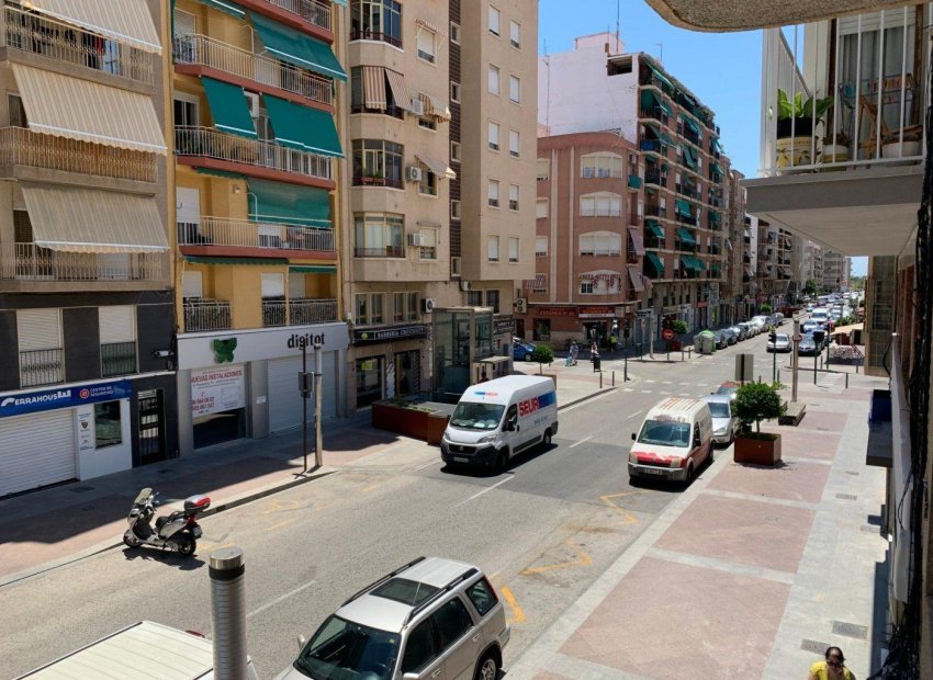 Resale - Local comercial - Elche - Sector Quinto