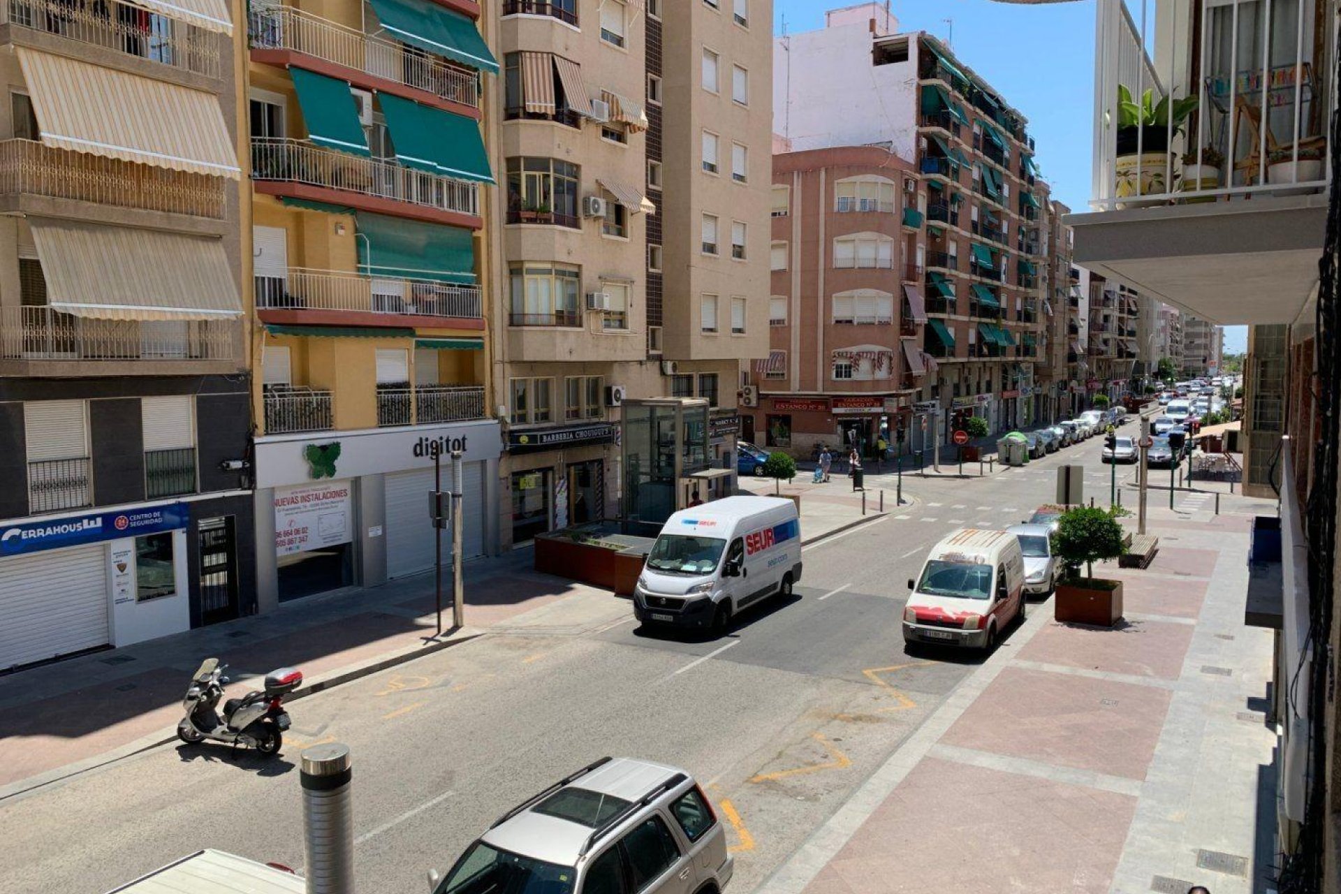 Resale - Local comercial - Elche - Sector Quinto